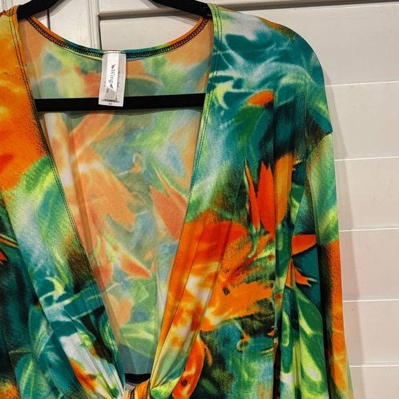 Wings + Horns Vibrant Tie-Front Blouse - Picture 3 of 6